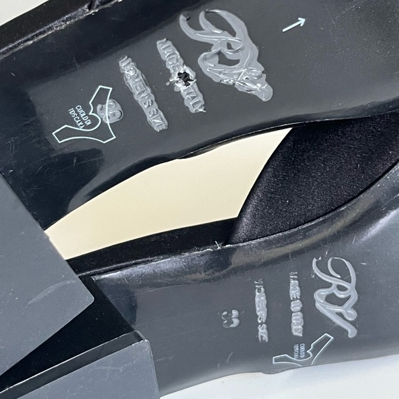 ROGER VIVIER PARIS Chips Strass Embellished Black Satin Slip On Mule Shoes 9 - Picture 7 of 15